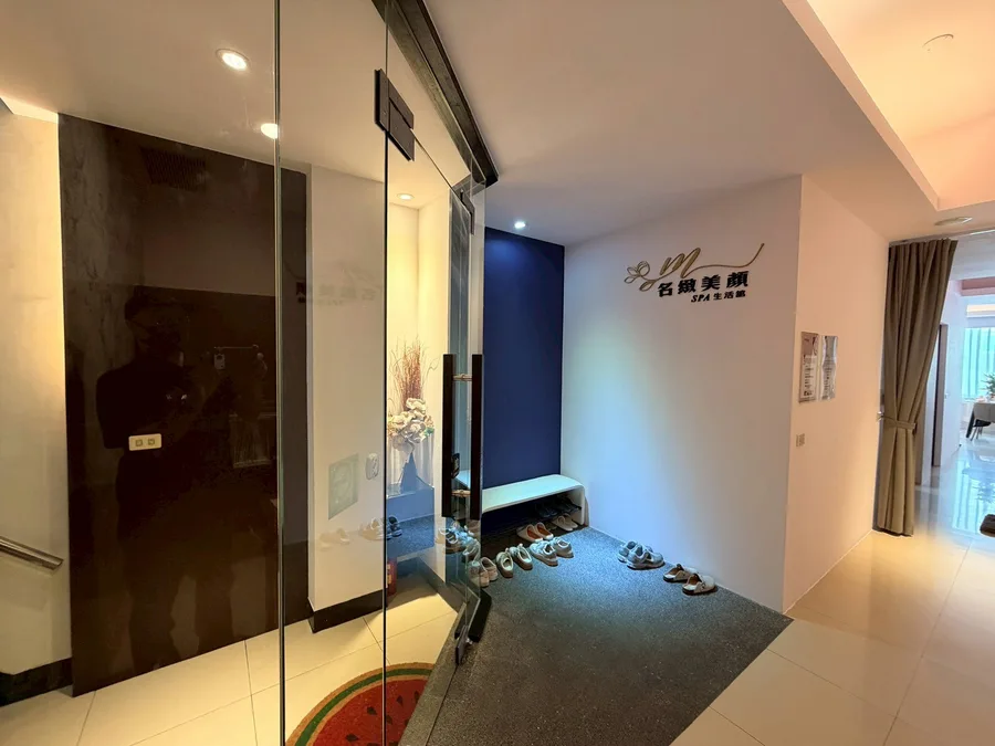 台南臉部保養推薦｜名緻美顏SPA｜法國雍卡護膚深層清粉刺＋保