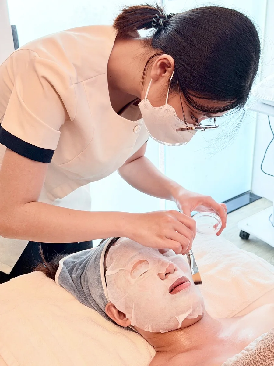 台南臉部保養推薦｜名緻美顏SPA｜法國雍卡護膚深層清粉刺＋保