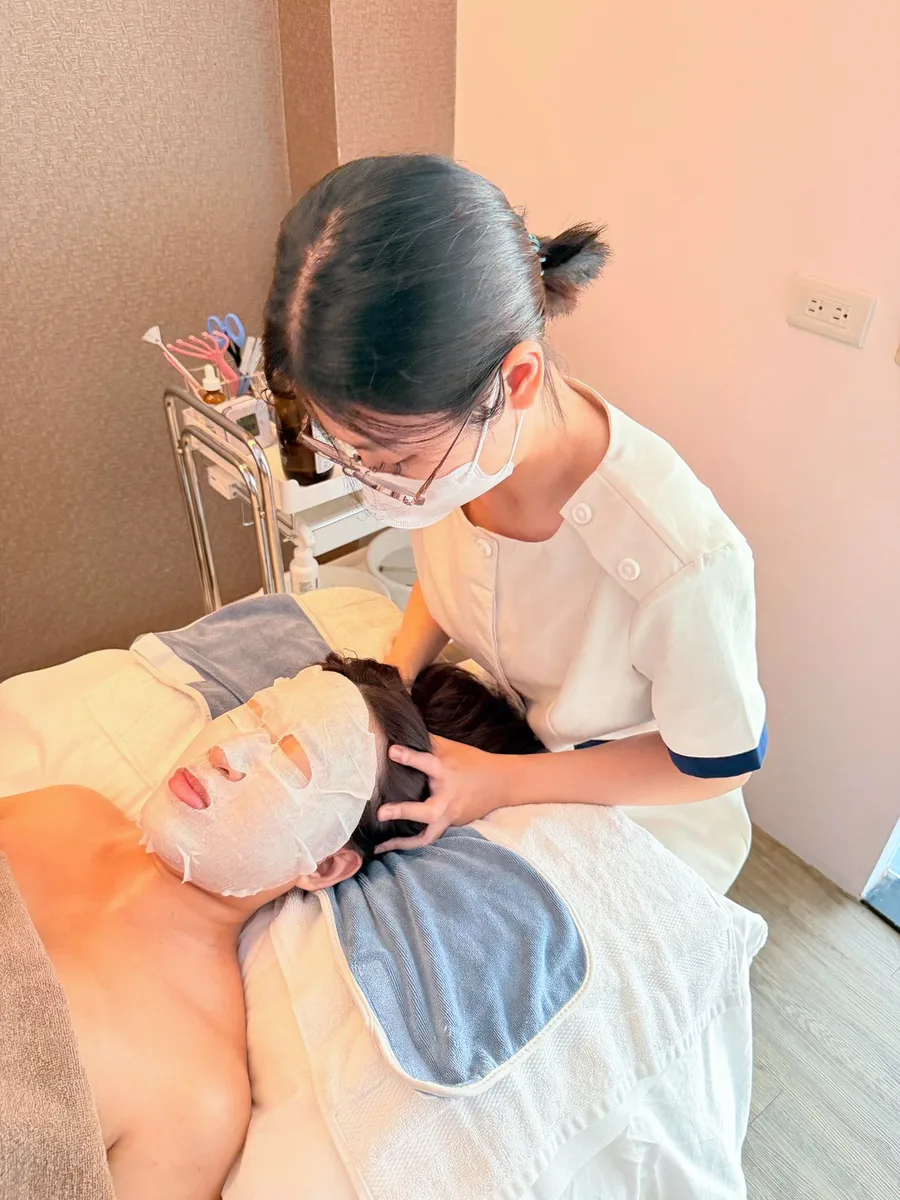 台南臉部保養推薦｜名緻美顏SPA｜法國雍卡護膚深層清粉刺＋保