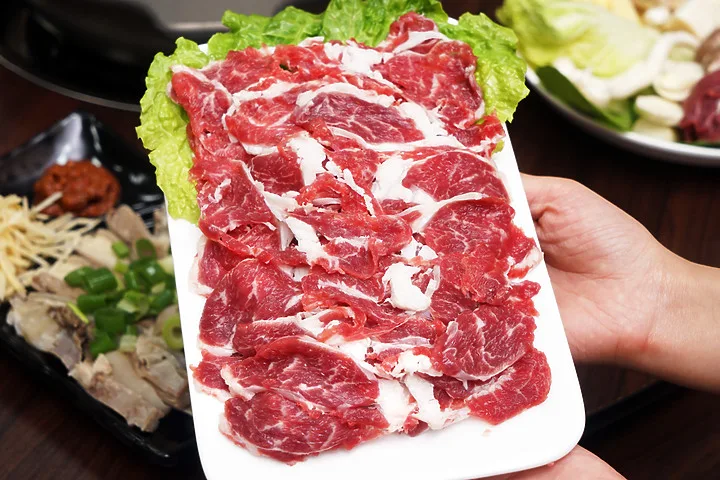 【台南清燉羊肉爐】阿堂鮮蔬羊肉爐│清甜養生芥菜心湯頭│一隻羊只能切十盤的上等國產努比亞溫體羊│台南北區必吃