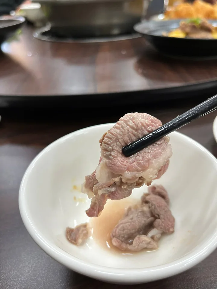 【台南清燉羊肉爐】阿堂鮮蔬羊肉爐│清甜養生芥菜心湯頭│一隻羊只能切十盤的上等國產努比亞溫體羊│台南北區必吃