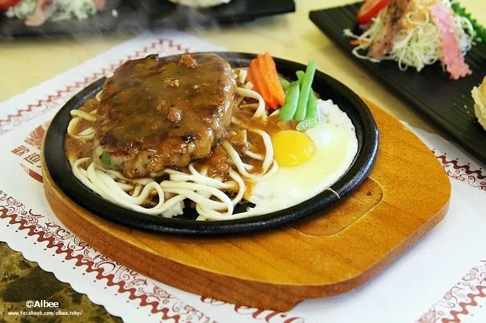 二煮廚牛排館