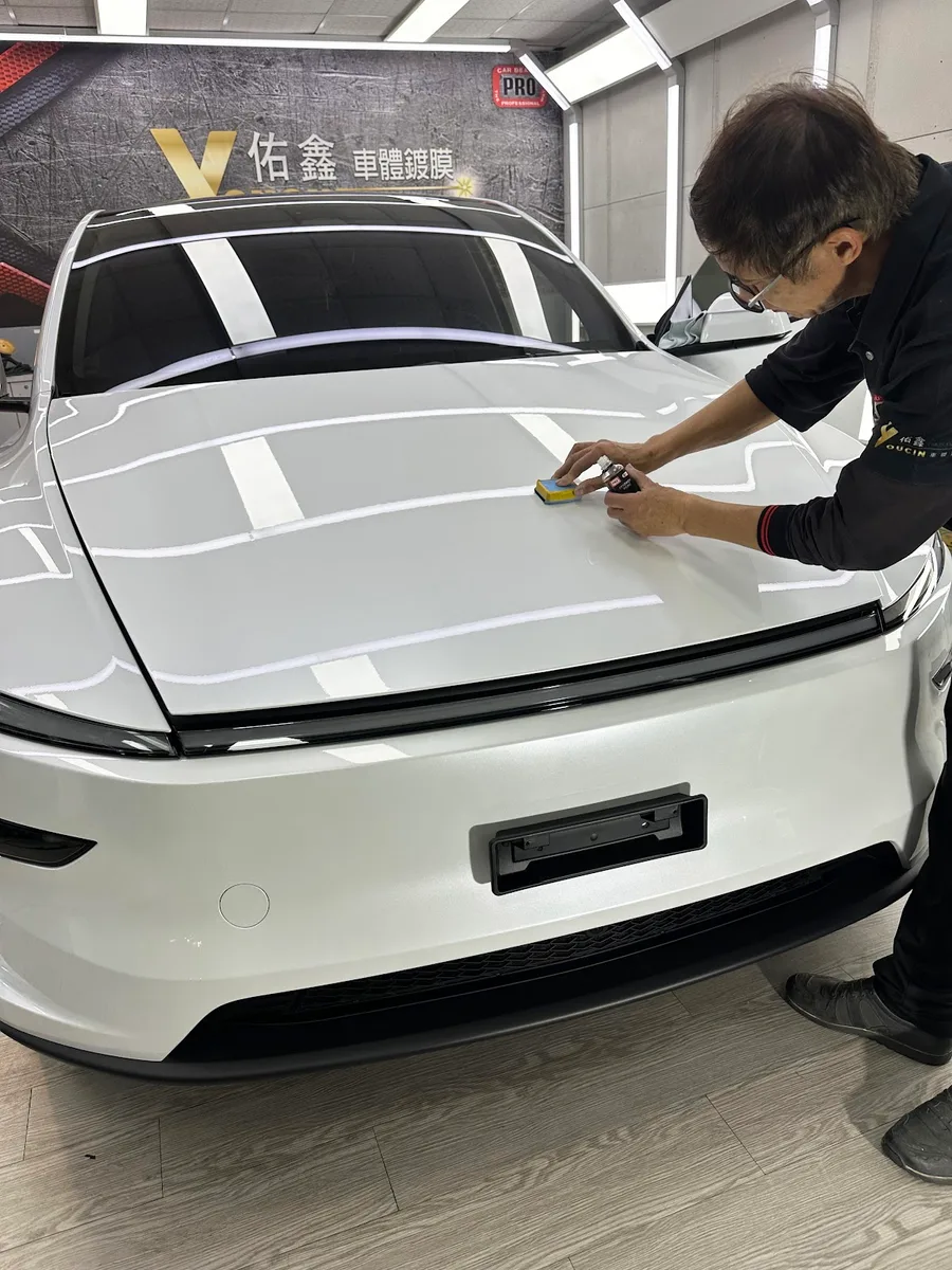台南汽車美容|Tesla 新車交車第一站?佑鑫汽車美容完整鍍膜紀錄