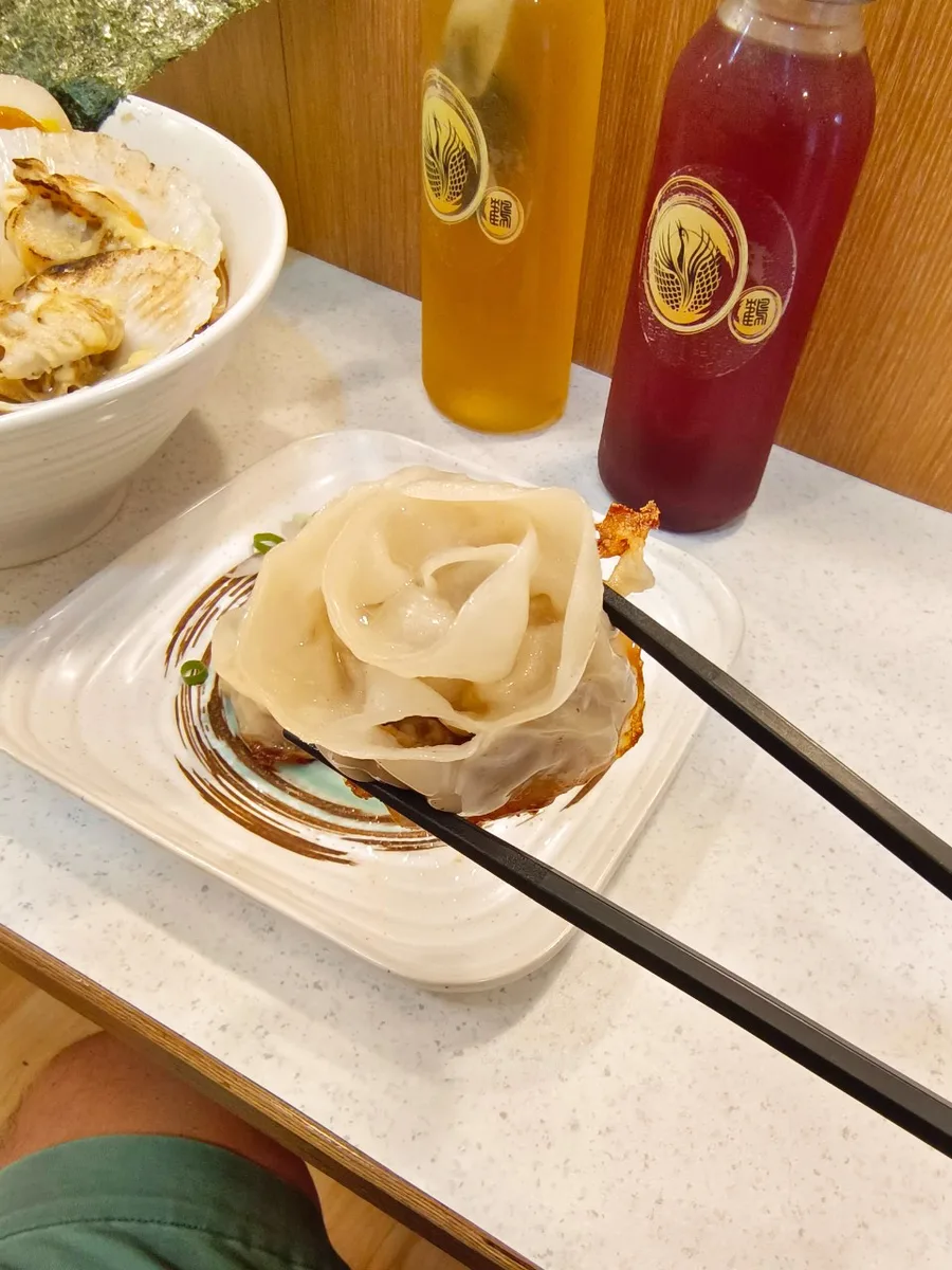 台南拉麵,鶴昇町拉麵,玫瑰煎餃14.jpg