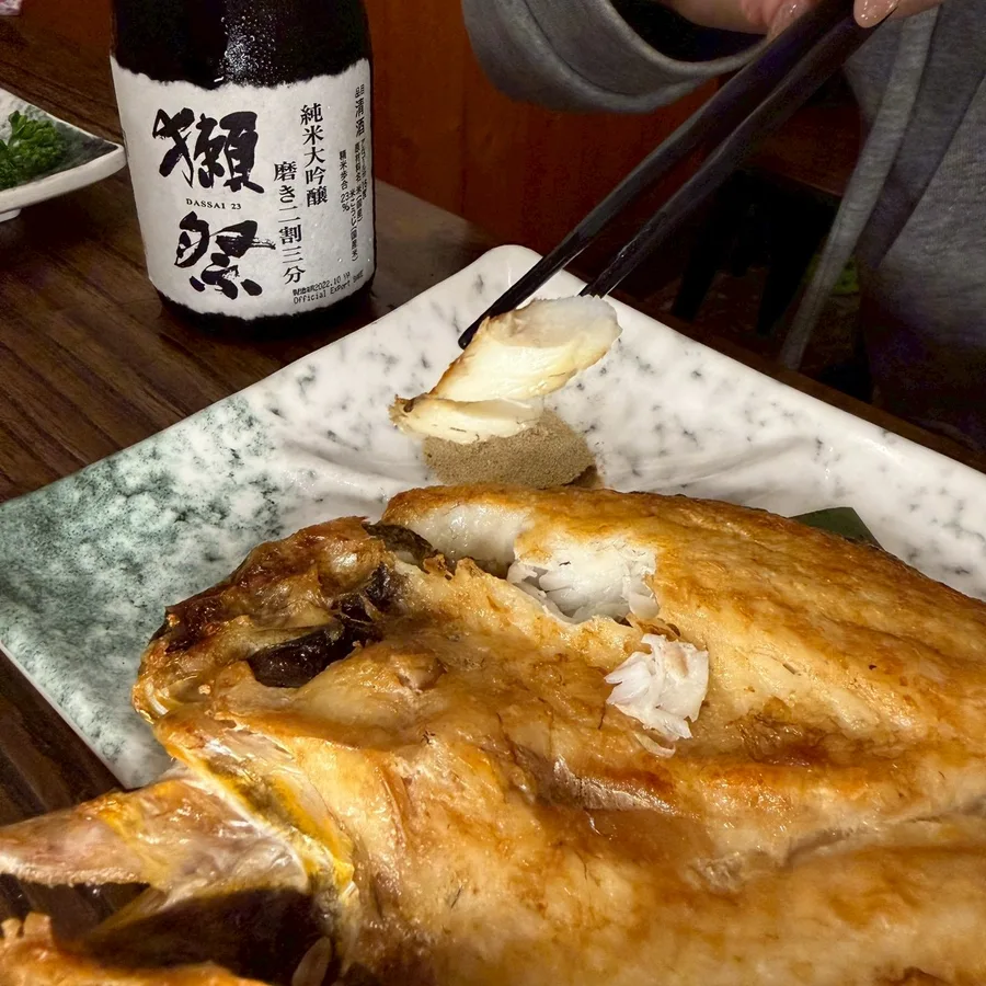 原佃燒烤黃魚一夜干肉質特寫