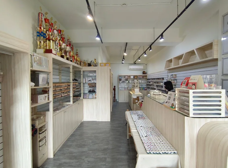 指愛美麗,台南美甲教學,美甲課程推薦,美甲全科班,凝膠基礎班,小班制教學1.jpg