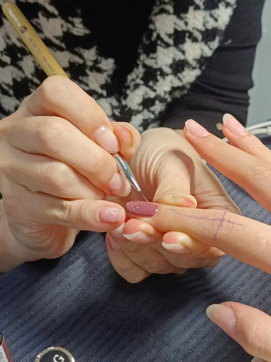 指愛美麗,台南美甲教學,美甲課程推薦,美甲全科班,凝膠基礎班,小班制教學20.jpg