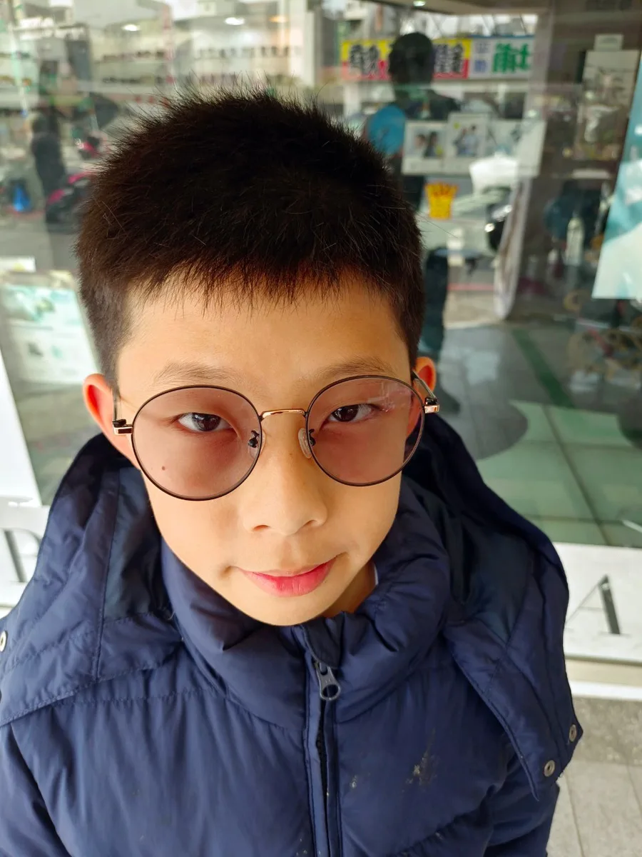 愛唯爾眼鏡,台南眼鏡,台南平價眼鏡,小孩配眼鏡推薦14.jpg