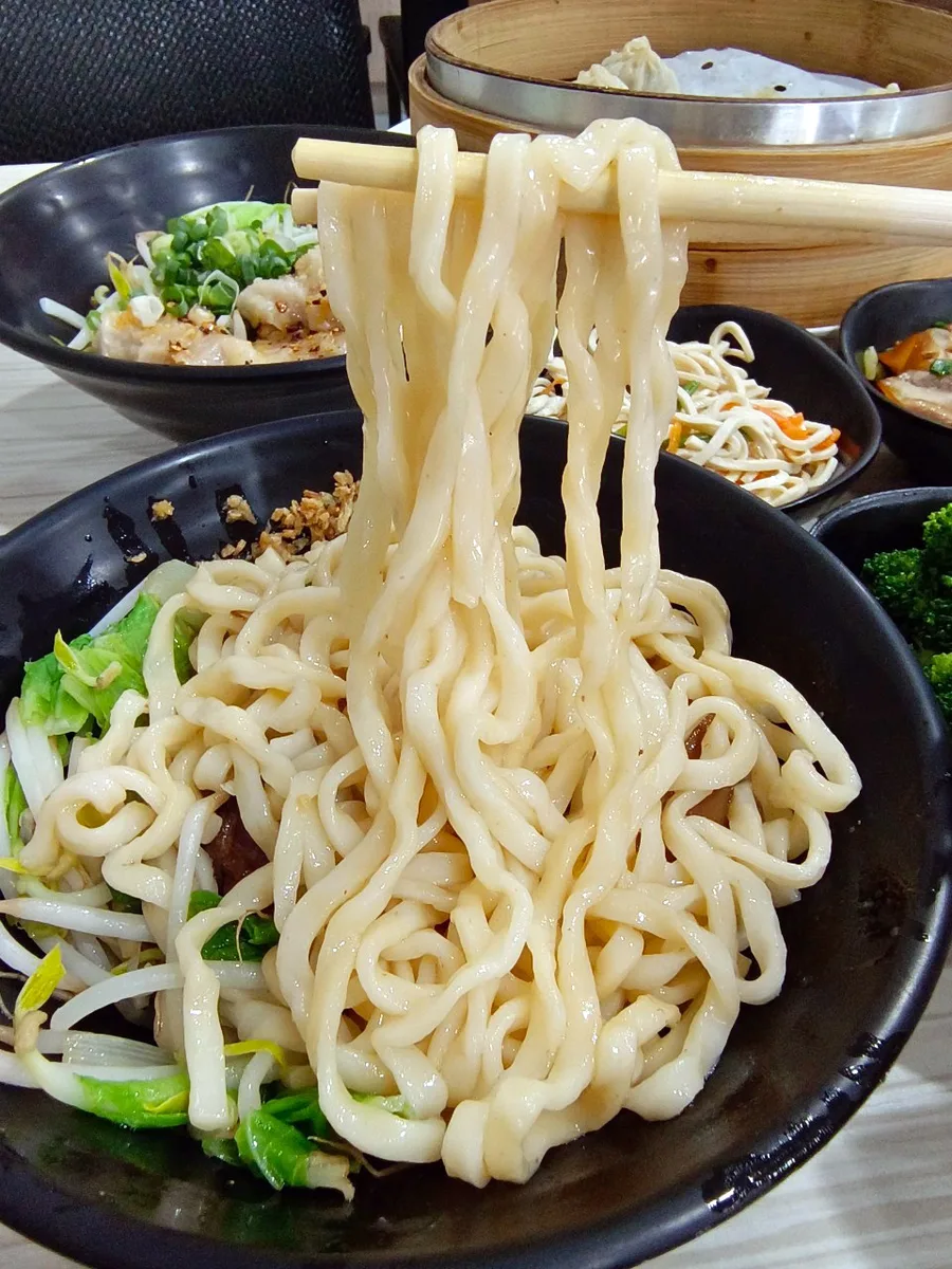 饗福園北方麵食館,高雄小籠湯包,高雄餡餅,高雄麵店,高雄苓雅區美食餐廳,平價小吃推薦15.jpg