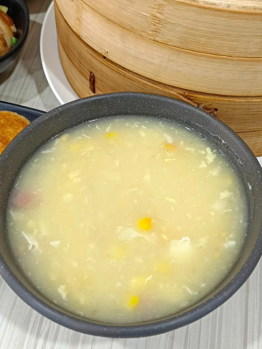 饗福園北方麵食館,高雄小籠湯包,高雄餡餅,高雄麵店,高雄苓雅區美食餐廳,平價小吃推薦20.jpg