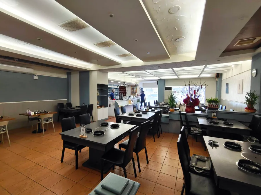 台南冷氣開箱【Bd冰點變頻空調】夏天吃鍋不怕熱！火鍋店冷氣推薦！節能省電又省錢│台灣製造商用冷氣品牌│零件MIT保固維修便利│配合商業節能設備補助