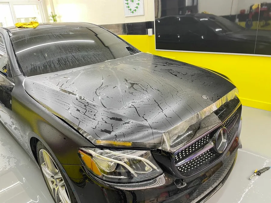 台南汽車包膜推薦-方程式汽車包膜,全車消光膜,局部改色膜28.jpg