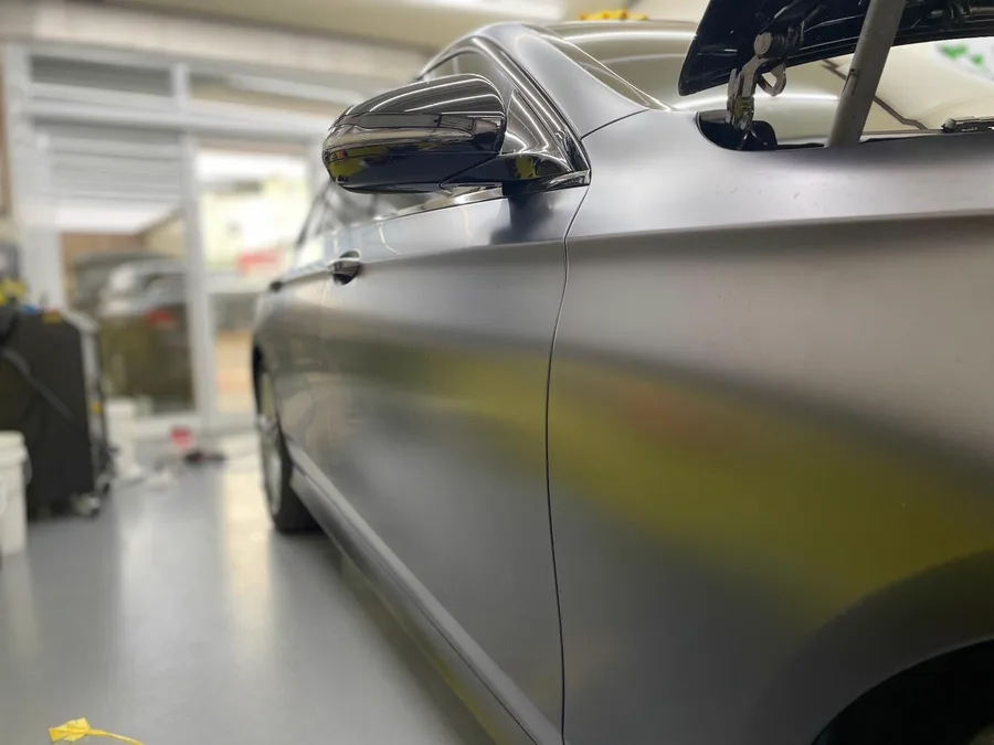 台南汽車包膜推薦-方程式汽車包膜,全車消光膜,局部改色膜34.jpg