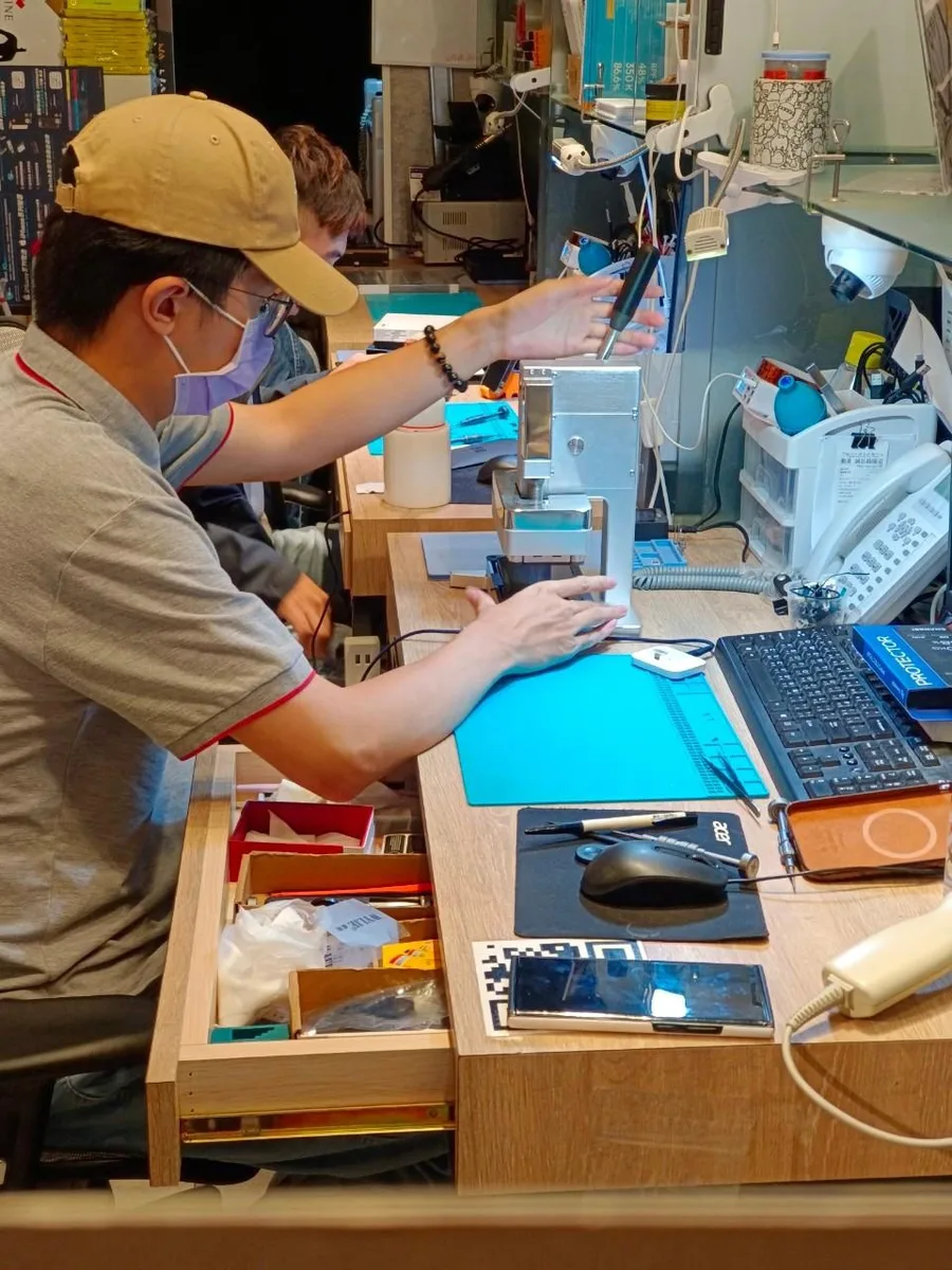 台中iphone手機找大師修:原廠認證預約維修:原廠換電池推薦20.jpg