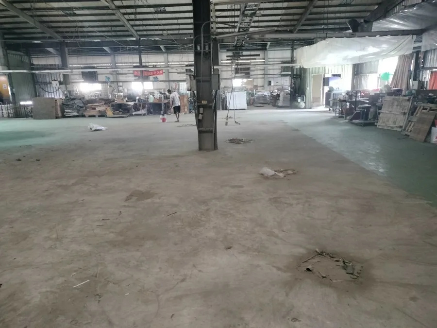 台南工廠耐磨地坪漆推薦│振宏油漆行│定期保養地板更省錢│交給