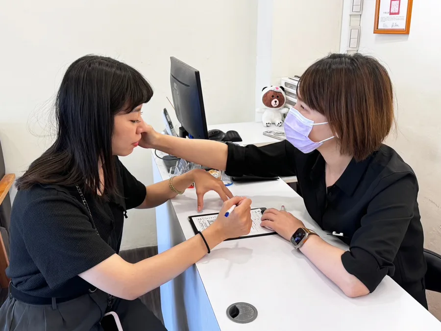 台南平價做臉清粉刺推薦：FILF小資美顏館，無壓力定期保養6