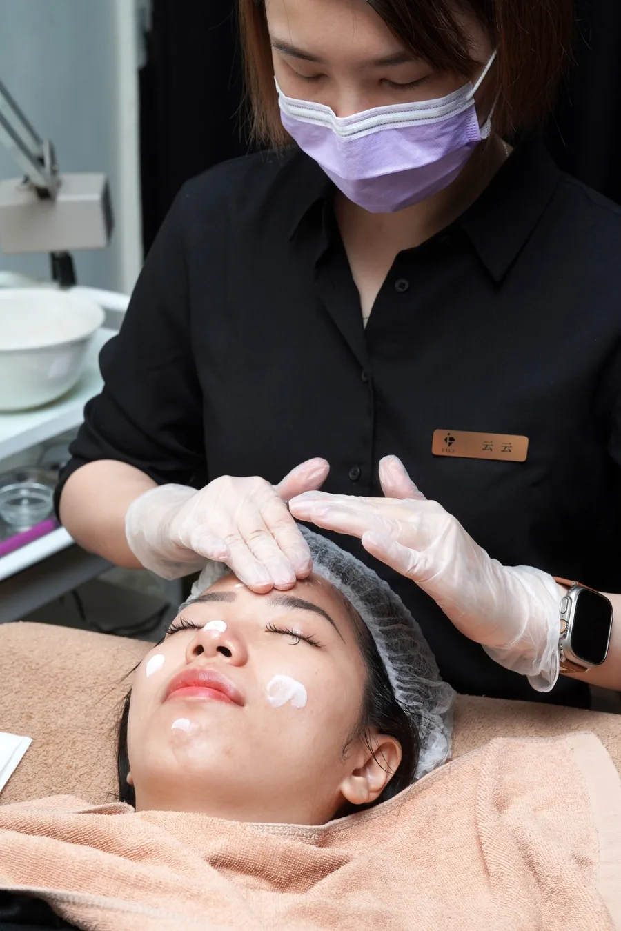 台南平價做臉清粉刺推薦：FILF小資美顏館，無壓力定期保養6
