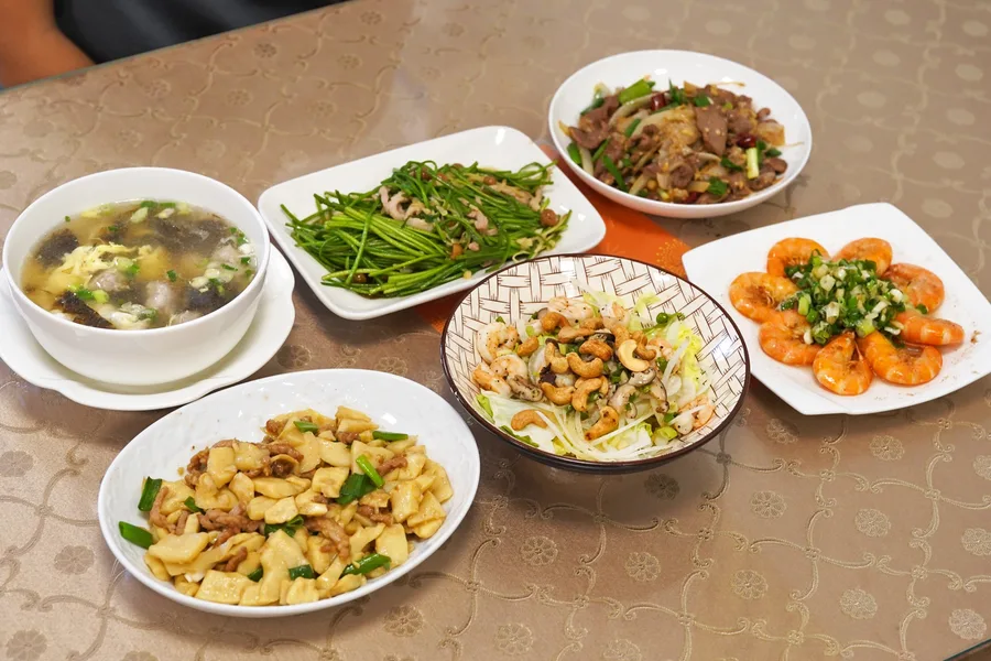 【台南熱炒】敘舊聚餐推薦餐廳：香橙料理食坊，簡單卻講究的家常