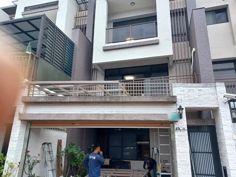 台南遮雨棚｜佳鋐不鏽鋼｜網友推薦｜不鏽鋼扁管耐重支撐
