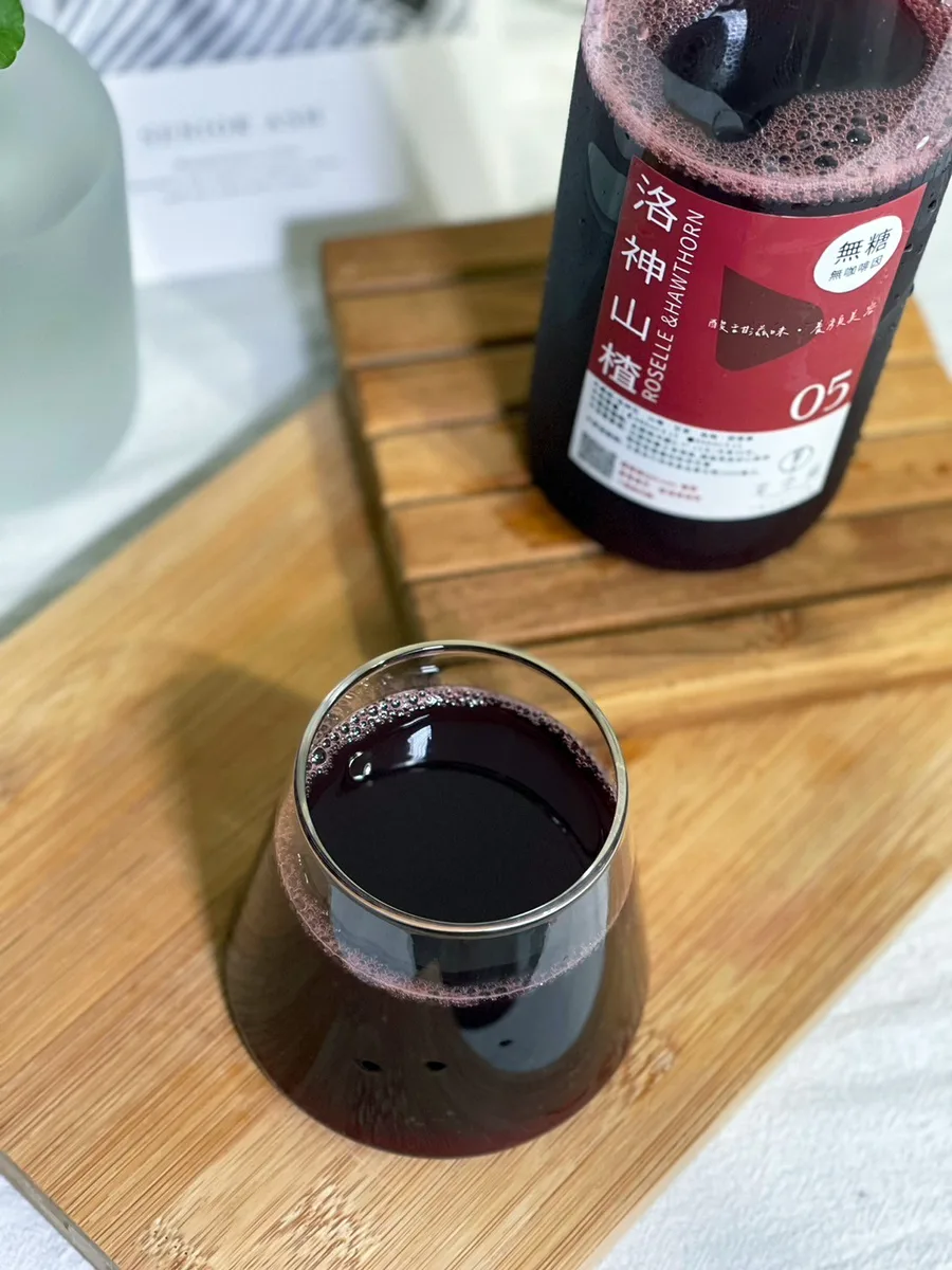 【台南飲料】草字頭天然草本茶,讓味蕾來一場草本SPA!四款招