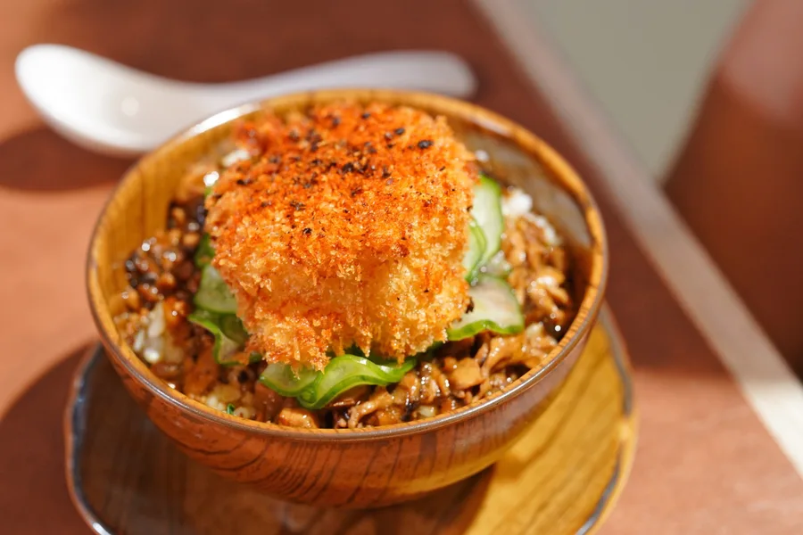 【高雄蔬食餐廳推薦】再訪仙桃素，蔬食料理創意無極限！蔬食也能
