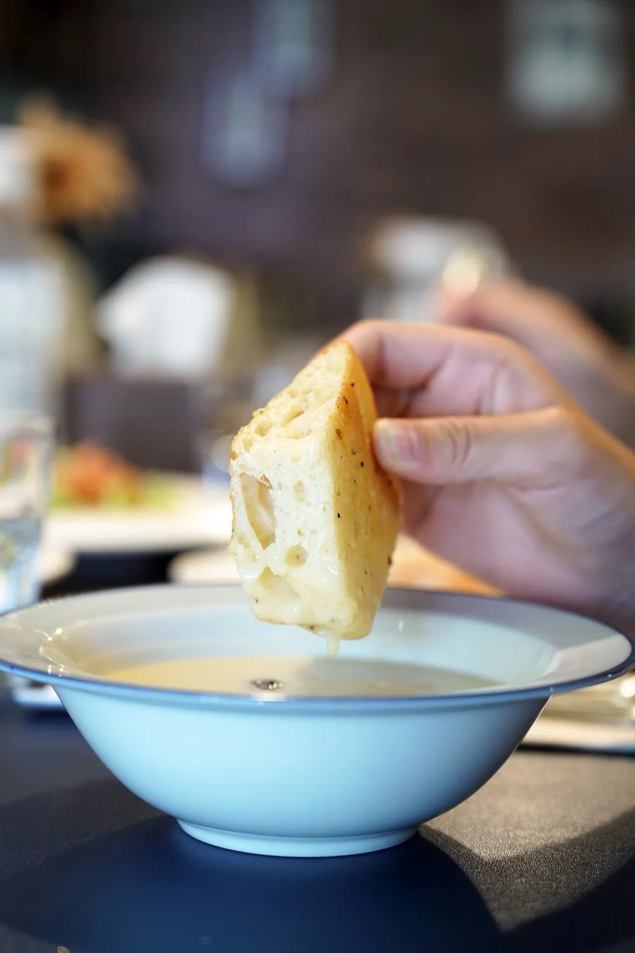 【台南義法餐廳推薦】暖心時光義法小館用餐分享，一家人的幸福美