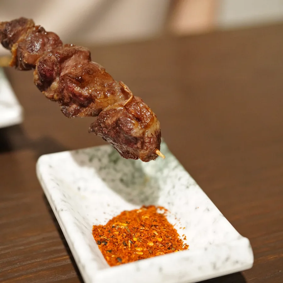 台南燒烤店推薦【原佃燒烤】平價美味日式居酒屋│冷氣開放聚餐好