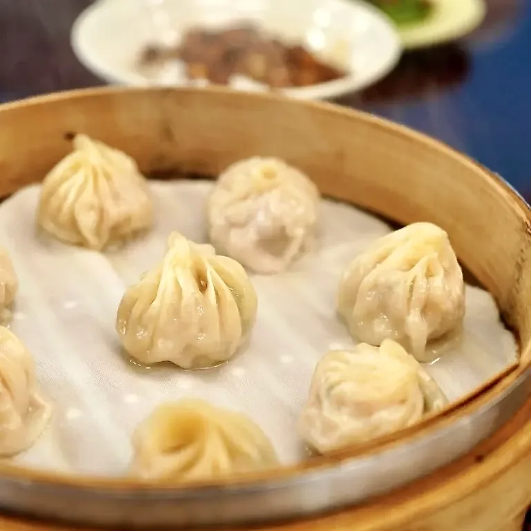 安南區美食推薦│海霸海鮮鍋燒│冷氣店面│料多新鮮又實在│海鮮