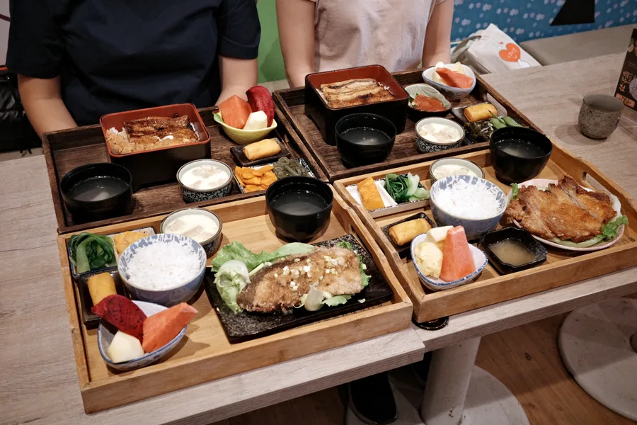 台南鰻魚飯推薦│宝鰻民權店實吃心得│現殺鰻魚真的不一樣│嚴選