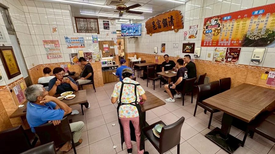 【雲林土庫美食】在地人才知道的神店！張家牛肉麵激推滷味＋水餃