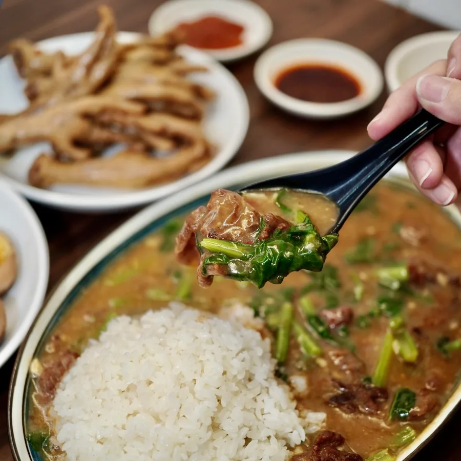 【雲林土庫美食】在地人才知道的神店！張家牛肉麵激推滷味＋水餃