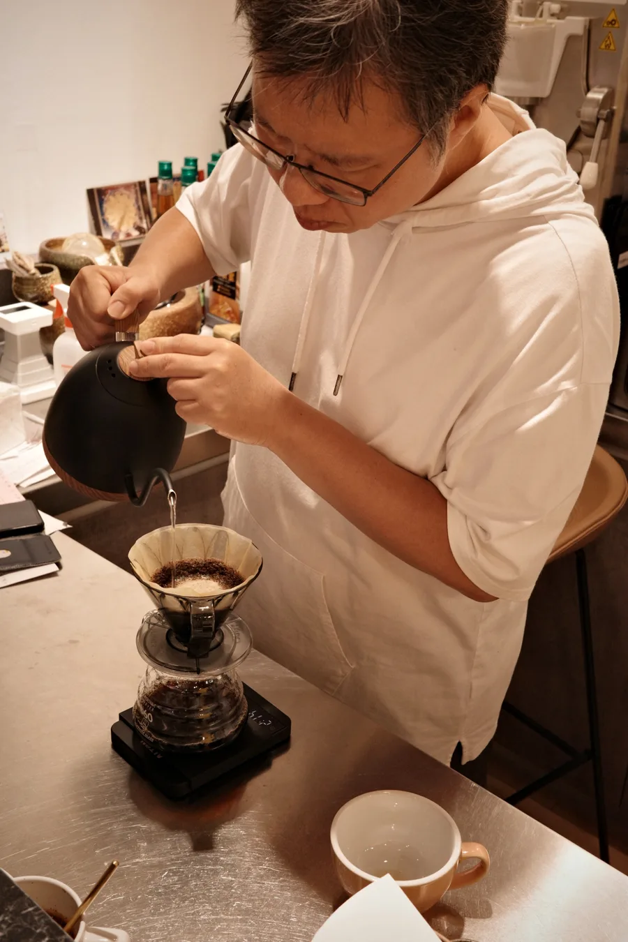 台南咖啡推薦【植也咖啡】成大巷弄裡的咖啡廳秘境│一杯手沖的慢