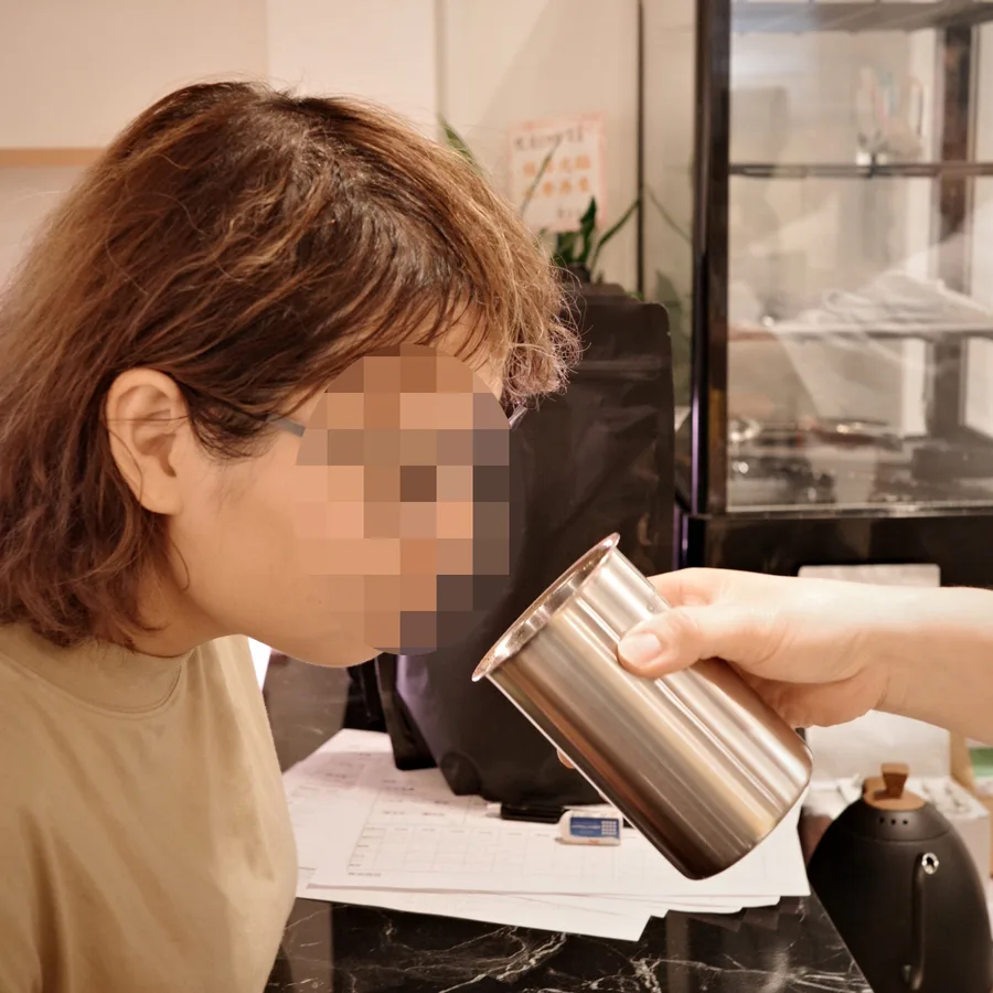 台南咖啡推薦【植也咖啡】成大巷弄裡的咖啡廳秘境│一杯手沖的慢