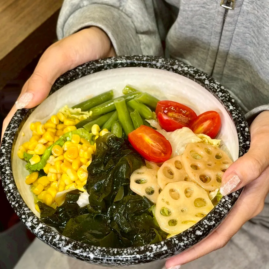 和風沙拉玉米海帶芽蓮藕